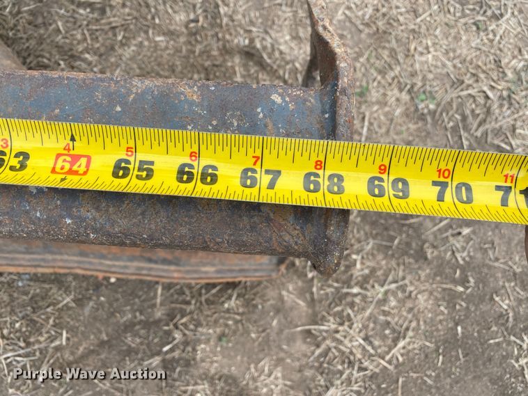 image for item DL7030 2012 Komatsu PC35MR-3  mini excavator