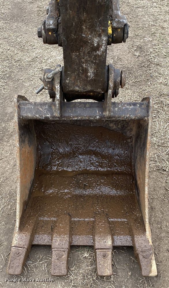 image for item DL7030 2012 Komatsu PC35MR-3  mini excavator