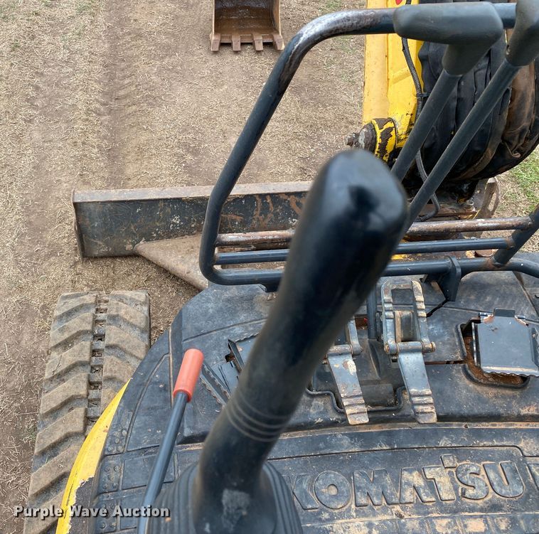 image for item DL7030 2012 Komatsu PC35MR-3  mini excavator