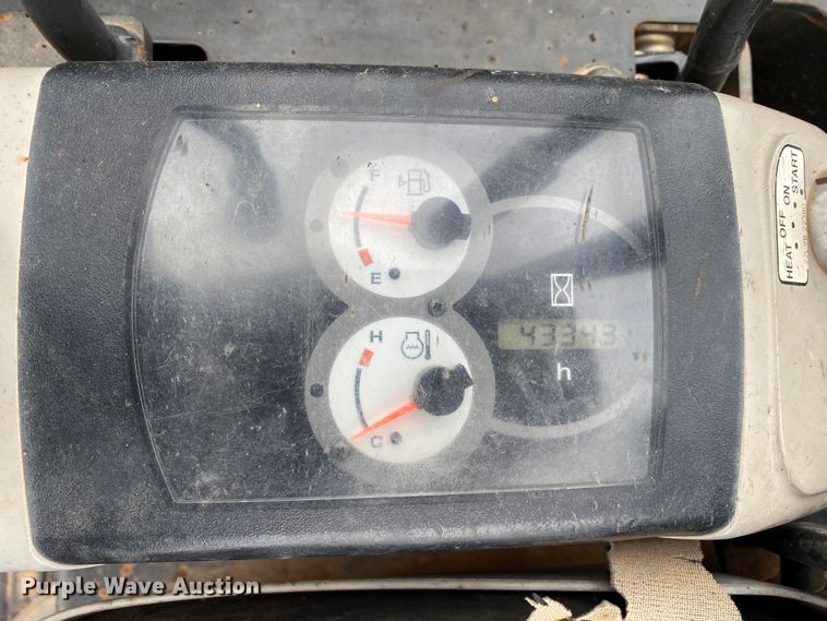 image for item DL7030 2012 Komatsu PC35MR-3  mini excavator