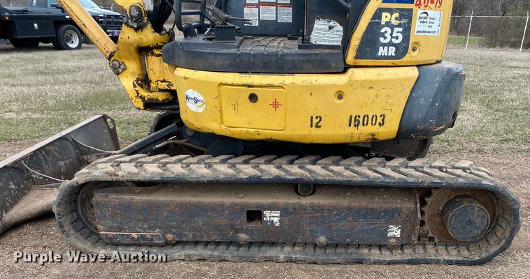 image for item DL7030 2012 Komatsu PC35MR-3  mini excavator