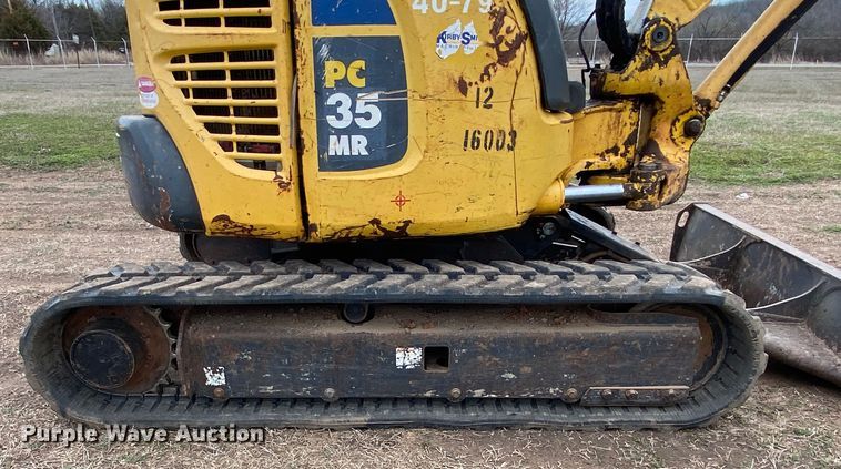 image for item DL7030 2012 Komatsu PC35MR-3  mini excavator