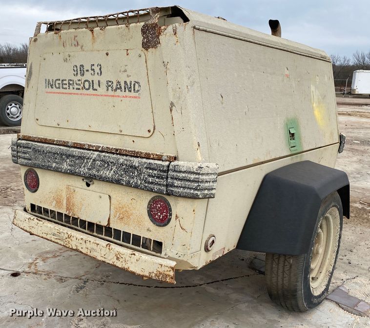 image for item DL7037 1999 Ingersoll Rand P185WJD  air compressor