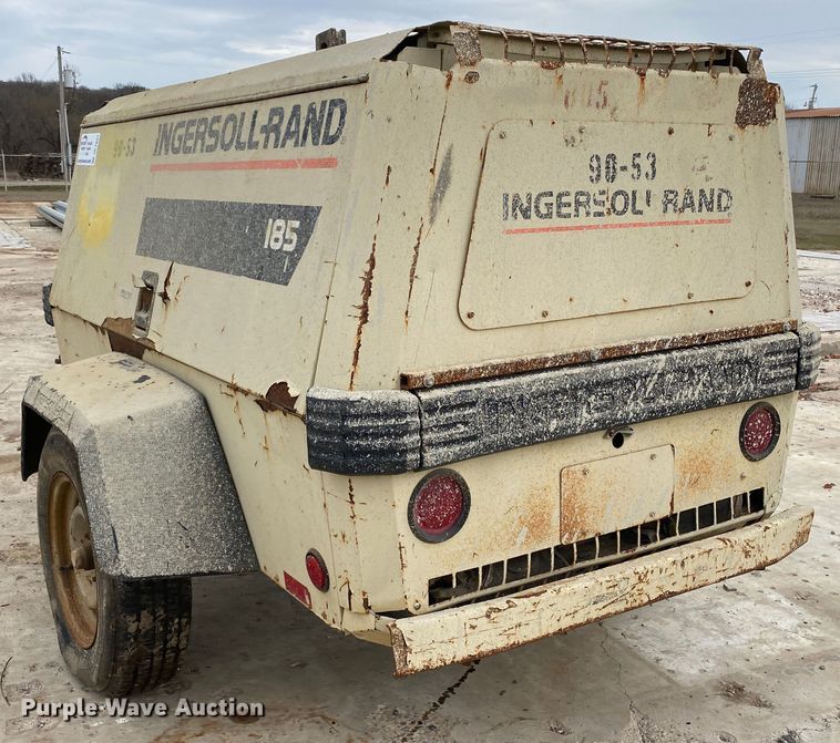 image for item DL7037 1999 Ingersoll Rand P185WJD  air compressor