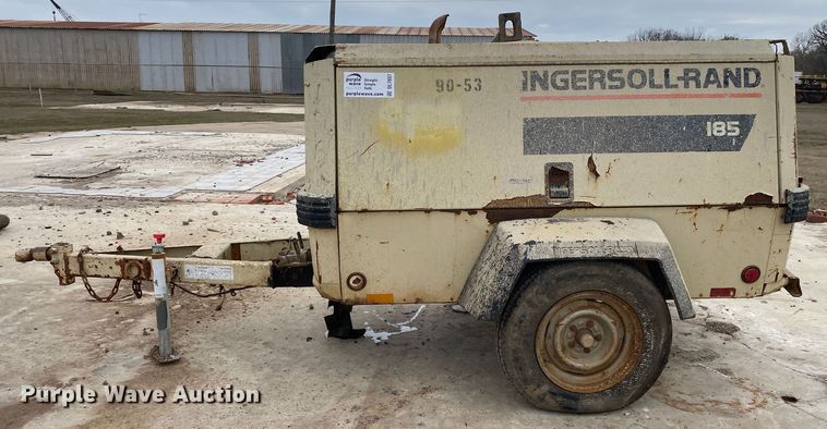 image for item DL7037 1999 Ingersoll Rand P185WJD  air compressor