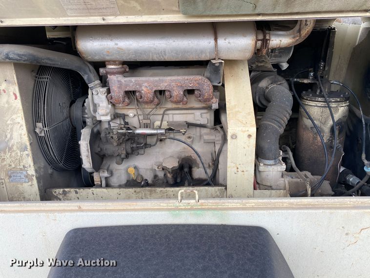 image for item DL7037 1999 Ingersoll Rand P185WJD  air compressor