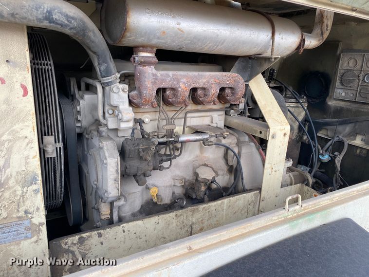 image for item DL7037 1999 Ingersoll Rand P185WJD  air compressor
