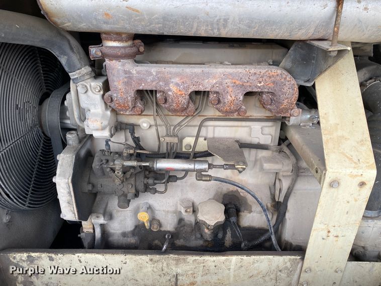 image for item DL7037 1999 Ingersoll Rand P185WJD  air compressor