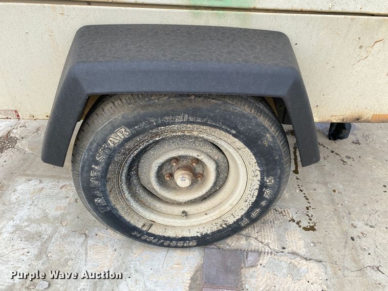 image for item DL7037 1999 Ingersoll Rand P185WJD  air compressor