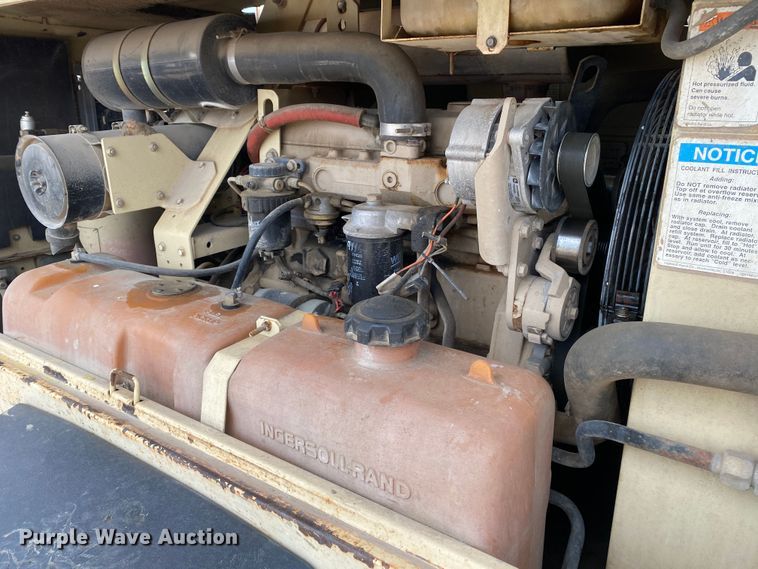 image for item DL7038 1997 Ingersoll Rand P185WJD  air compressor