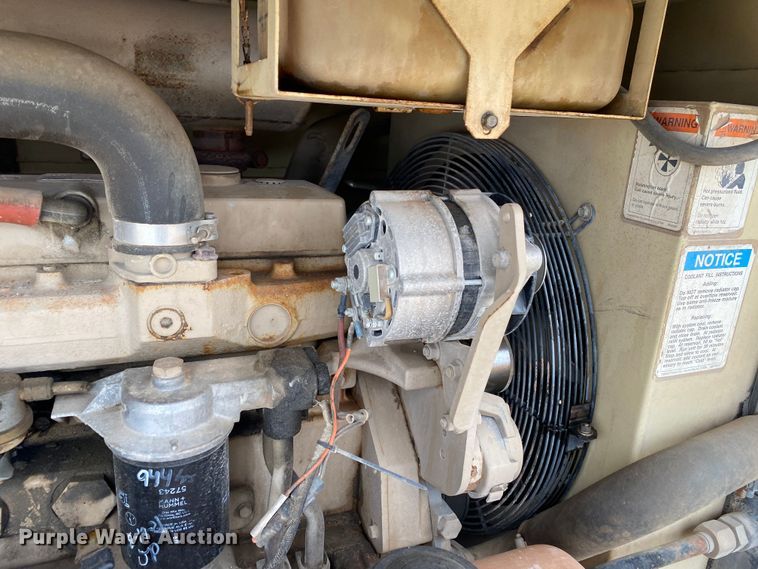 image for item DL7038 1997 Ingersoll Rand P185WJD  air compressor