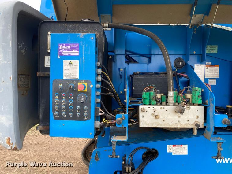 image for item DL7043 2008 Genie S-65  boom lift