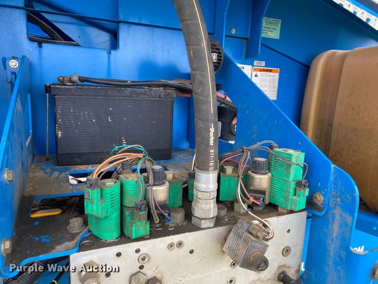 image for item DL7043 2008 Genie S-65  boom lift