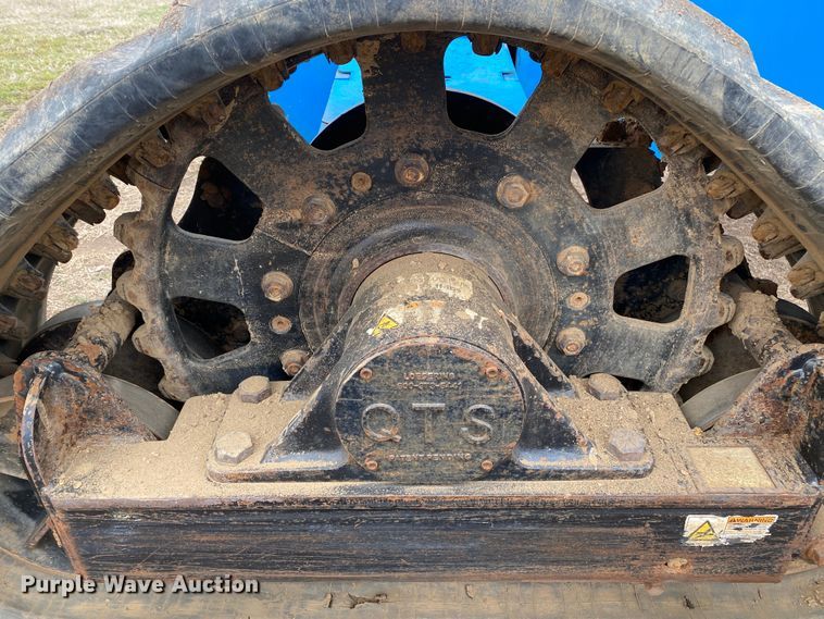 image for item DL7043 2008 Genie S-65  boom lift