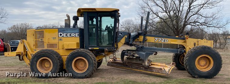 image for item DL7045 2008 John Deere 772D  motor grader