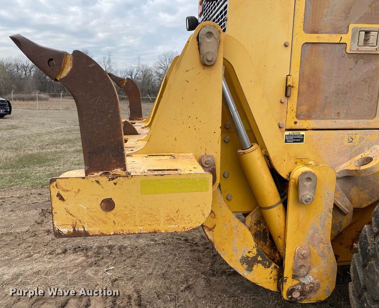 image for item DL7045 2008 John Deere 772D  motor grader