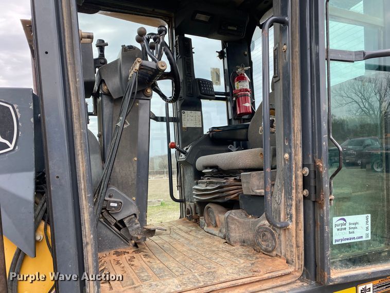 image for item DL7045 2008 John Deere 772D  motor grader
