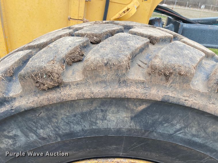 image for item DL7045 2008 John Deere 772D  motor grader