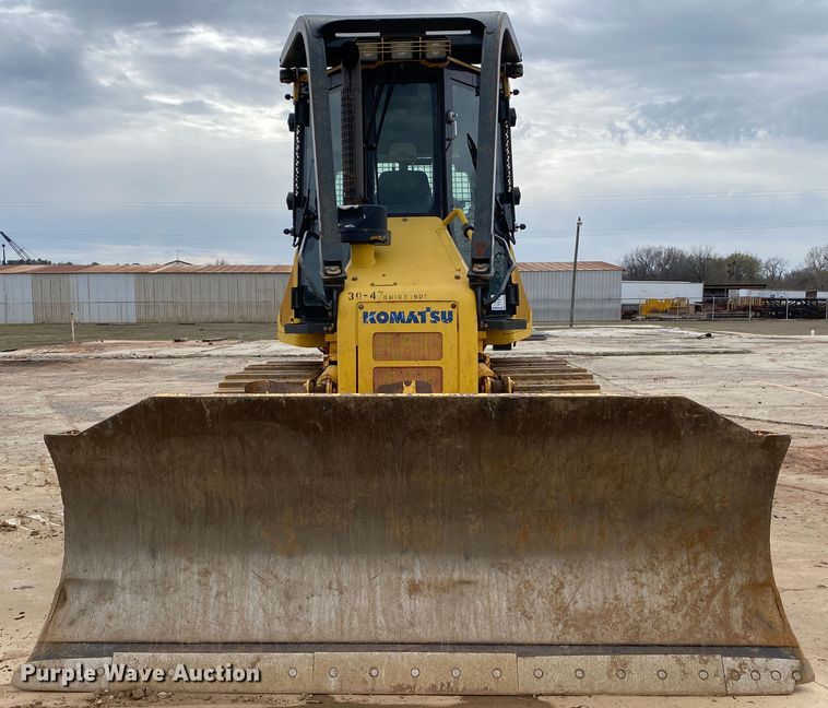 image for item DL7046 2010 Komatsu D51EX-22  dozer
