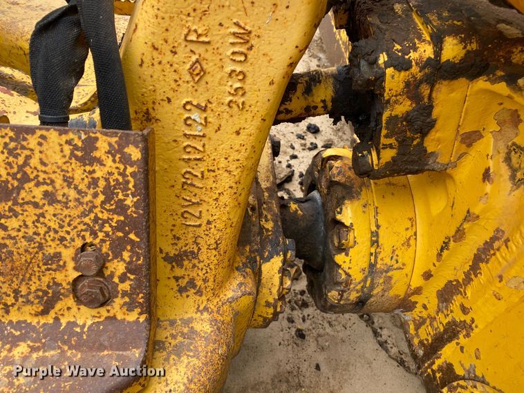 image for item DL7046 2010 Komatsu D51EX-22  dozer