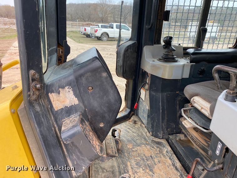 image for item DL7046 2010 Komatsu D51EX-22  dozer