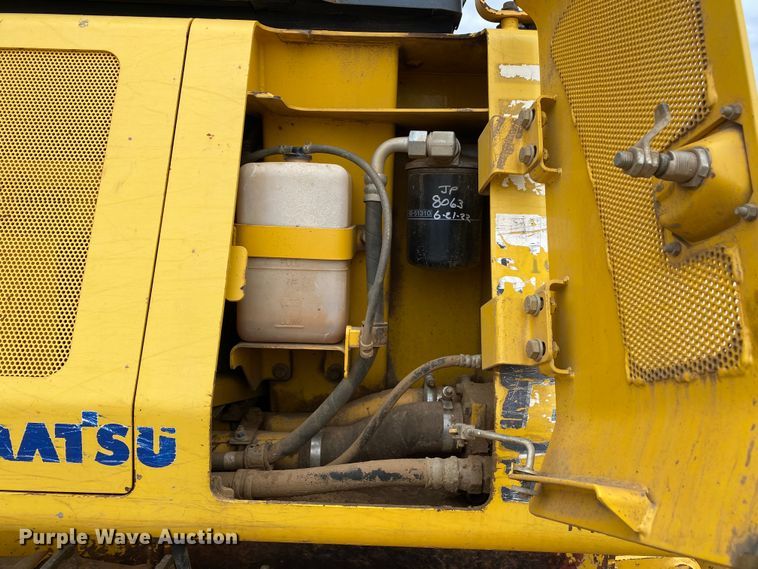 image for item DL7046 2010 Komatsu D51EX-22  dozer