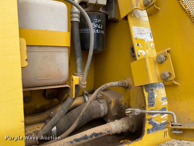 image for item DL7046 2010 Komatsu D51EX-22  dozer