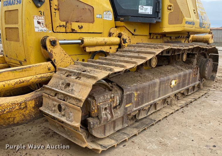 image for item DL7046 2010 Komatsu D51EX-22  dozer