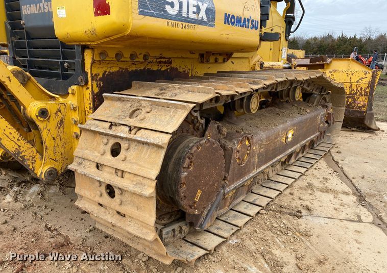 image for item DL7046 2010 Komatsu D51EX-22  dozer