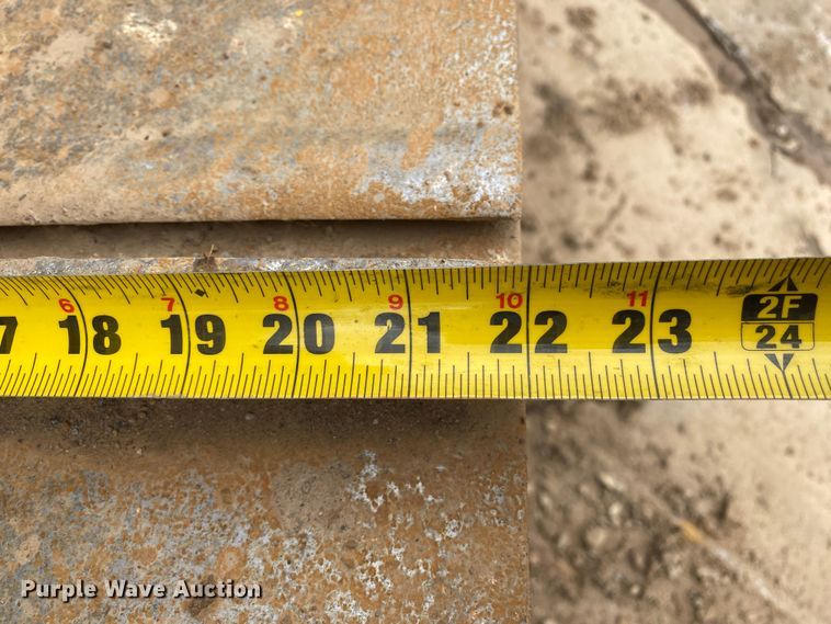 image for item DL7046 2010 Komatsu D51EX-22  dozer