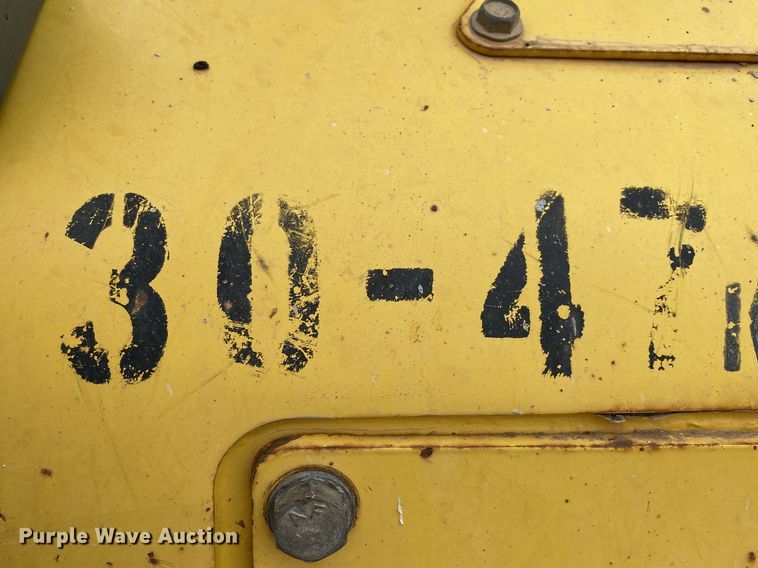 image for item DL7046 2010 Komatsu D51EX-22  dozer