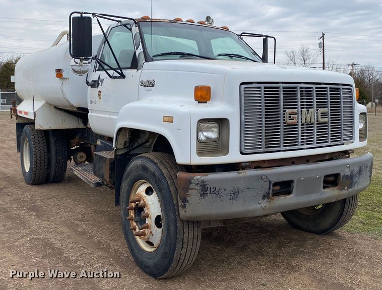 image for item DL7047 1995 GMC Top Kick  water truck