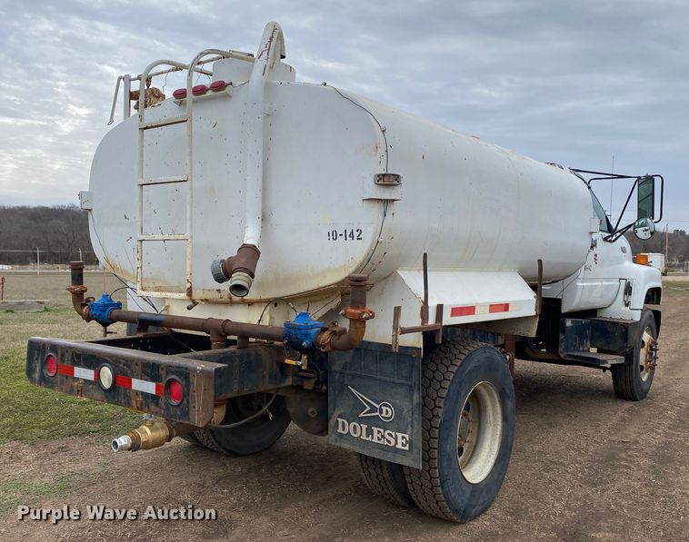 image for item DL7047 1995 GMC Top Kick  water truck