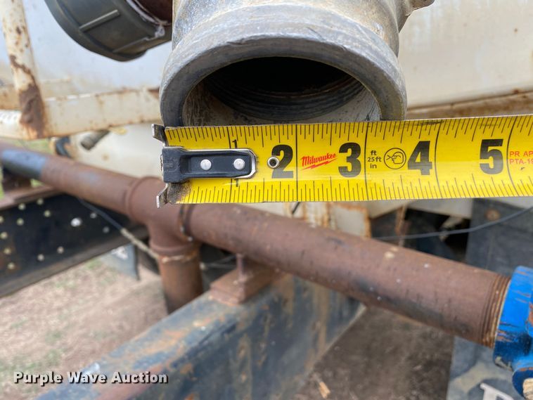 image for item DL7047 1995 GMC Top Kick  water truck