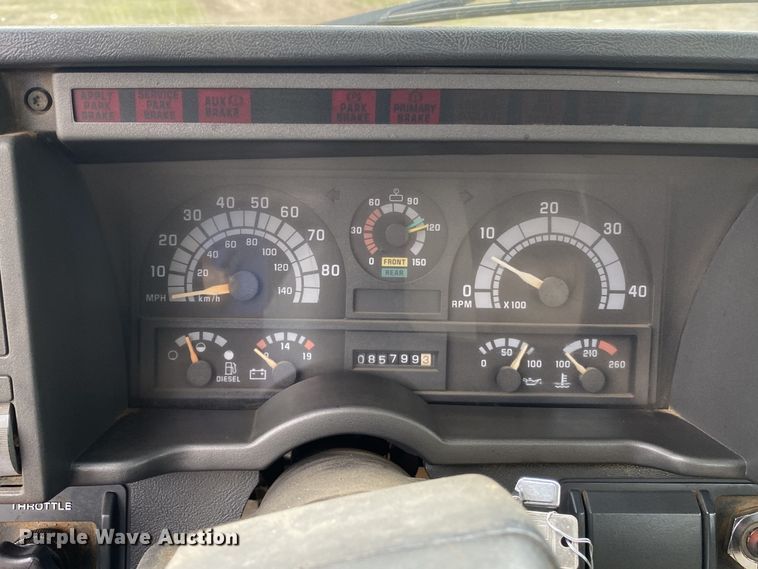 image for item DL7047 1995 GMC Top Kick  water truck