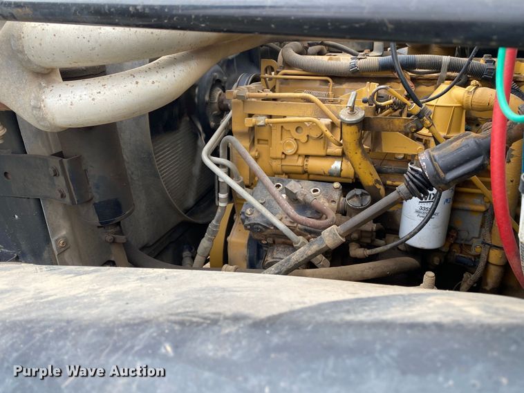 image for item DL7047 1995 GMC Top Kick  water truck