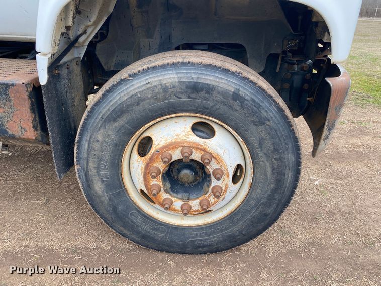 image for item DL7047 1995 GMC Top Kick  water truck