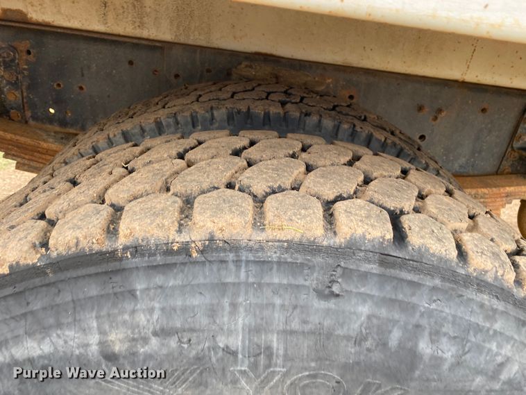 image for item DL7047 1995 GMC Top Kick  water truck