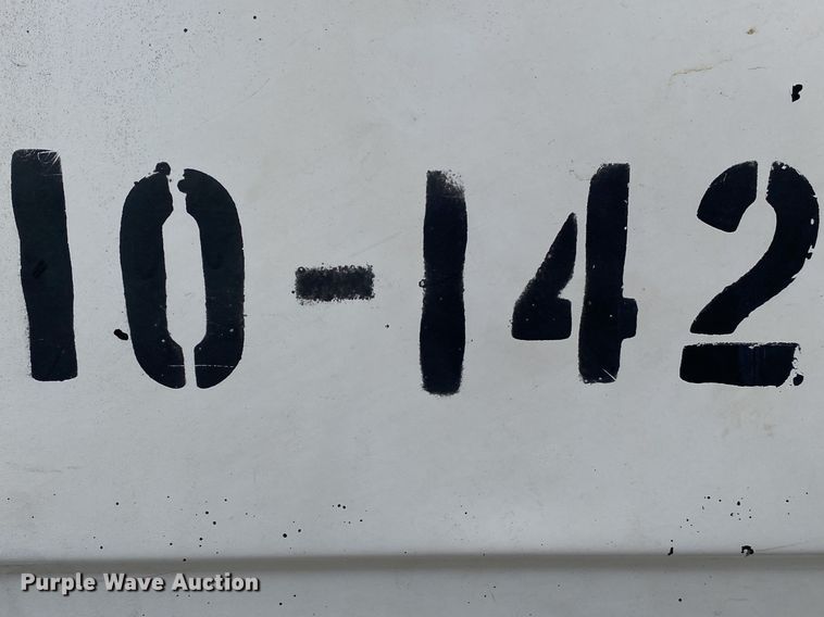 image for item DL7047 1995 GMC Top Kick  water truck