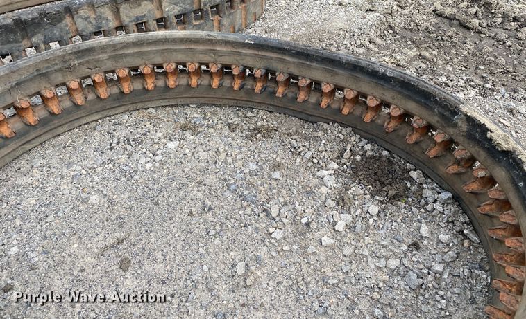 image for item DL7065 (2) 12"W tracks