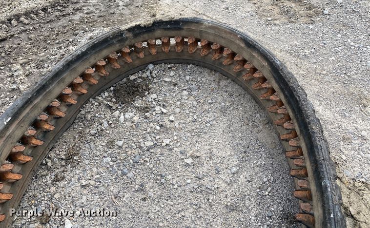 image for item DL7065 (2) 12"W tracks