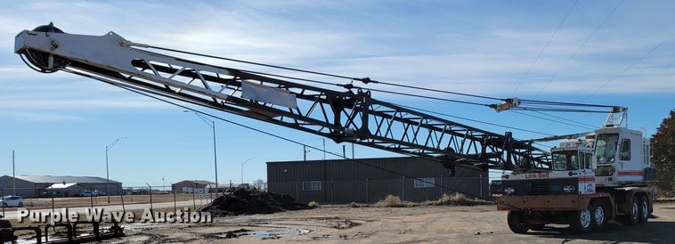 image for item DM8229 1990 Link Belt HC-78C  crane