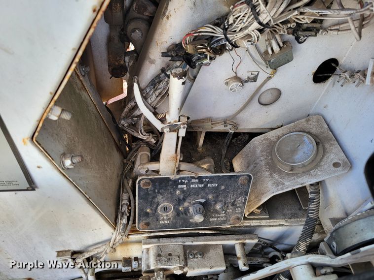 image for item DM8229 1990 Link Belt HC-78C  crane