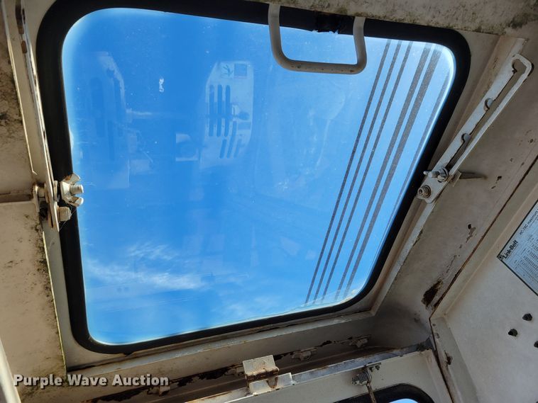 image for item DM8229 1990 Link Belt HC-78C  crane