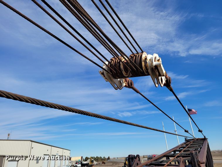 image for item DM8229 1990 Link Belt HC-78C  crane