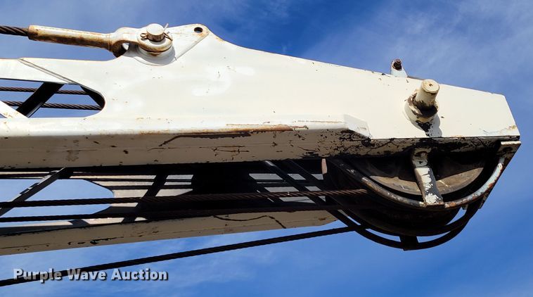 image for item DM8229 1990 Link Belt HC-78C  crane