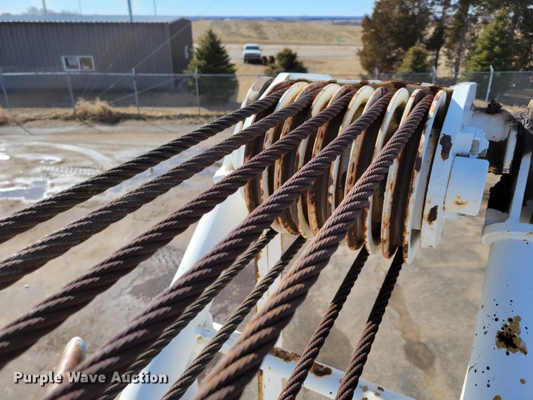 image for item DM8229 1990 Link Belt HC-78C  crane