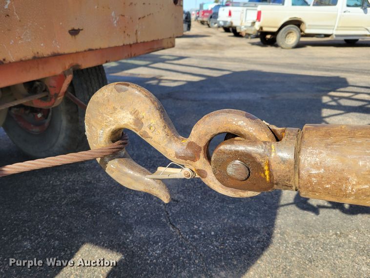 image for item DM8229 1990 Link Belt HC-78C  crane