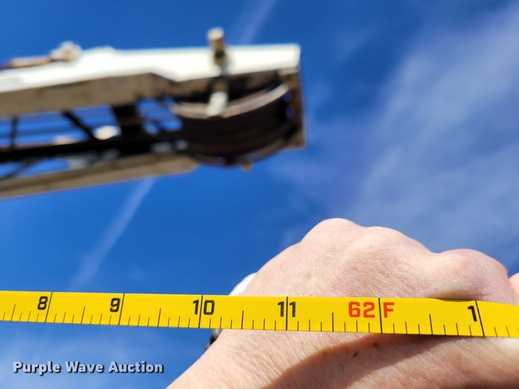 image for item DM8229 1990 Link Belt HC-78C  crane