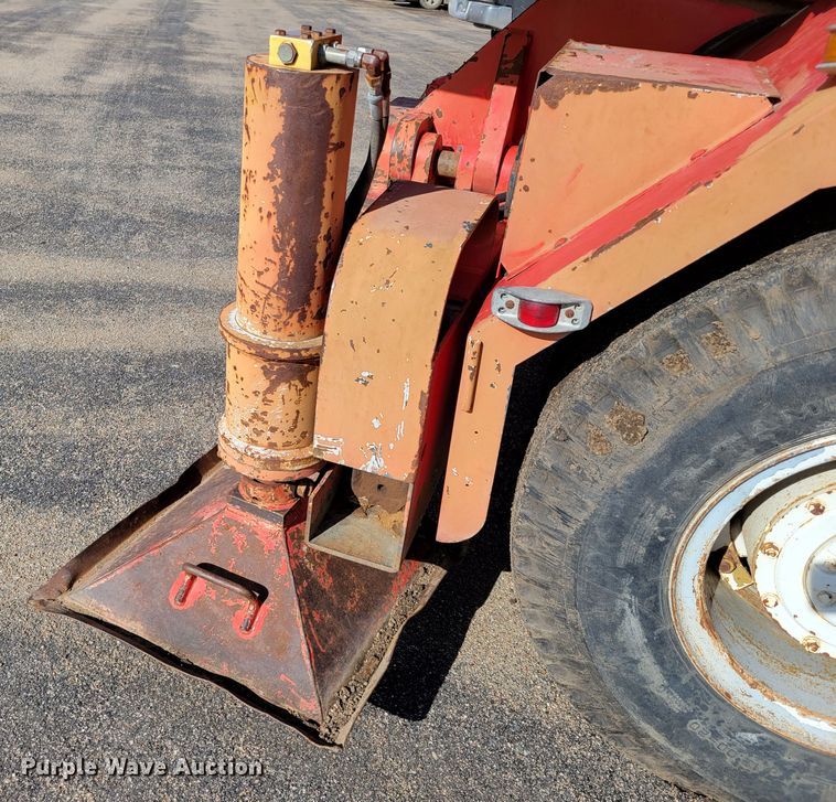 image for item DM8229 1990 Link Belt HC-78C  crane